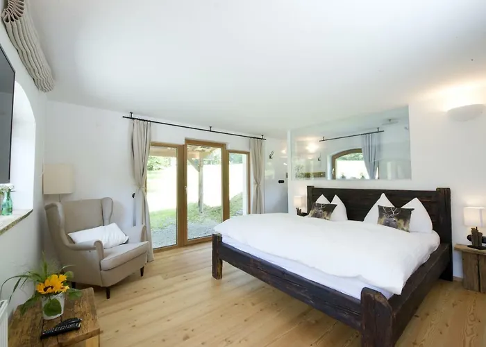 Urlaubsalm Kreuth 6 *